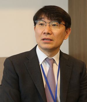 김신곤 이사장.