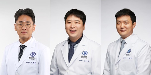 왼쪽부터 김용철, 노지웅, 이오현 교수