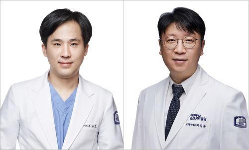 사진 왼쪽부터 서울성모병원 심뇌혈관병원 추은호 교수, 인천성모병원 심장혈관내과 최익준 교수.