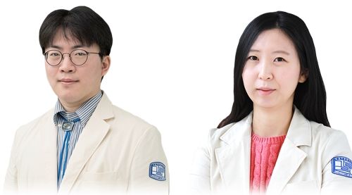 사진 왼쪽부터 서울성모병원 유방외과 윤창익(교신저자)·김두레(제1저자) 교수.