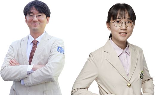 사진 왼쪽부터 서울성모병원 비뇨의학과 하유신 교수, 은평성모병원 영상의학과 최문형 교수