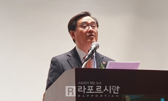 인천시의사회 송태진 대의원회 의장.